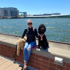 Meet your Posher, Rita